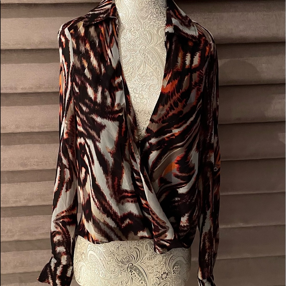 BEBE animal print blouse XS